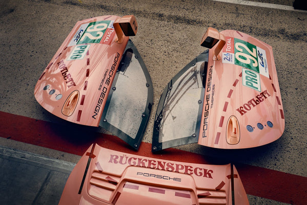 Porsche ChildÃ¤Ã³Â»s Le Mans Ã¤Ã³Ã–Pink PigÃ¤Ã³Â» T-shirt  Motorsport