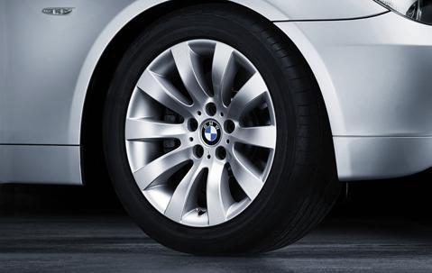 1x BMW Genuine Alloy Wheel 17" Radial-Spoke 244 Rim
