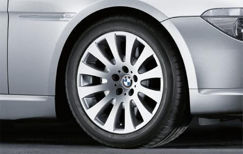 1x BMW Genuine Alloy Wheel 18" Radial-Spoke 118 Rear