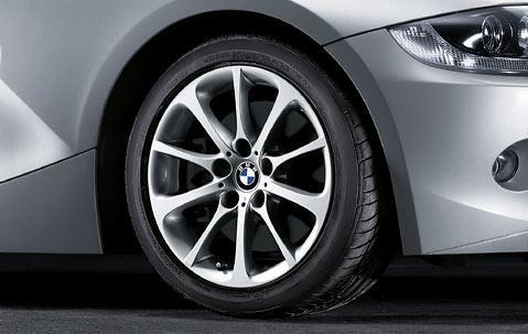1x BMW Genuine Alloy Wheel 17" Star-Spoke 200 Light Rim
